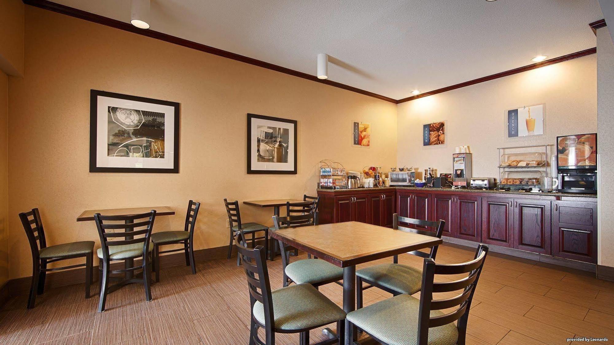 Best Western Plus Executive Inn St. Marys Exterior foto
